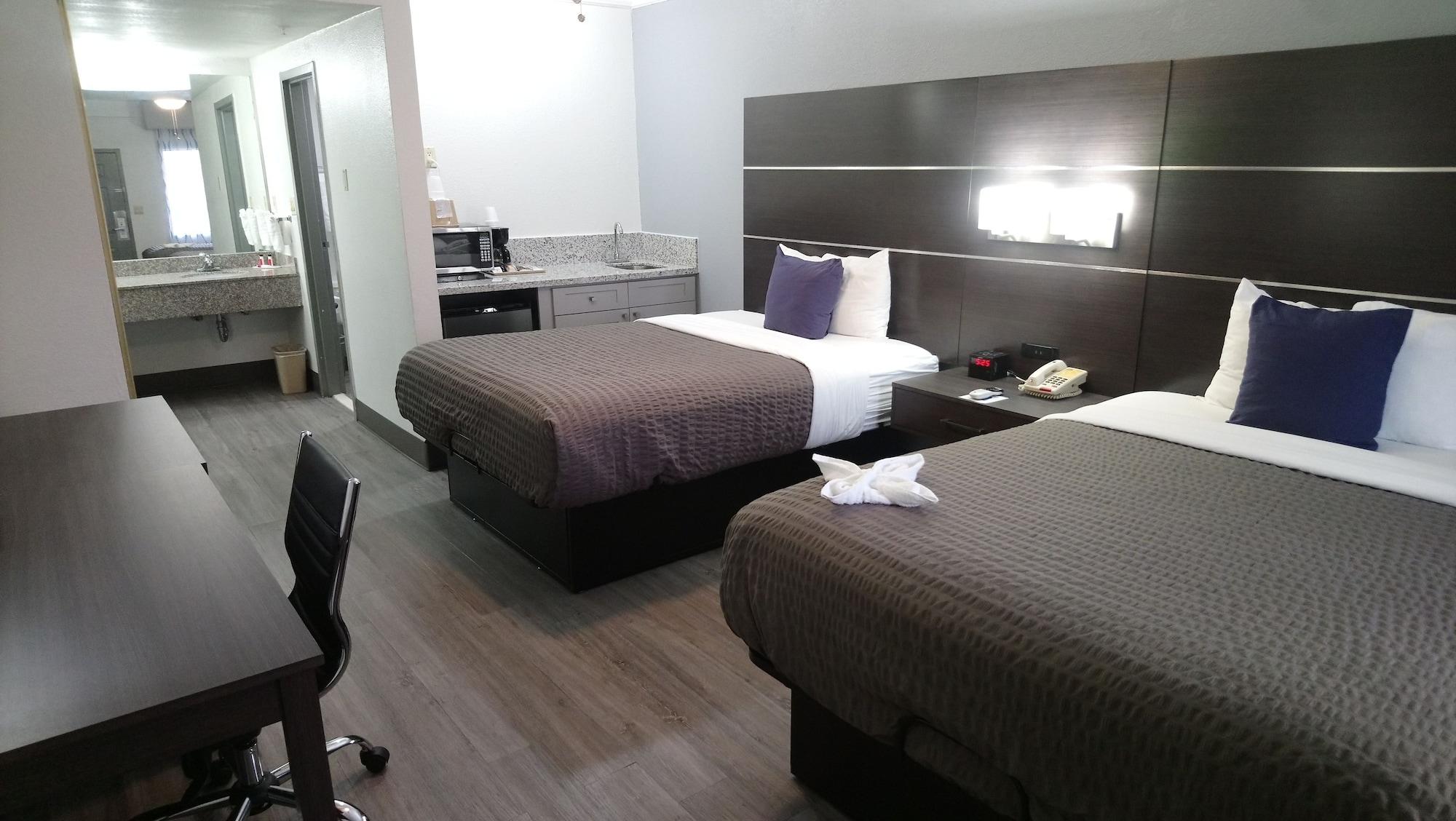 Days Inn & Suites By Wyndham Webster Nasa-Clearlake-Houston Esterno foto